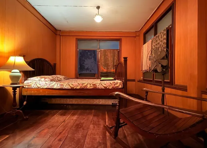 Guest house Villa Guesthouse Bangkok 2*